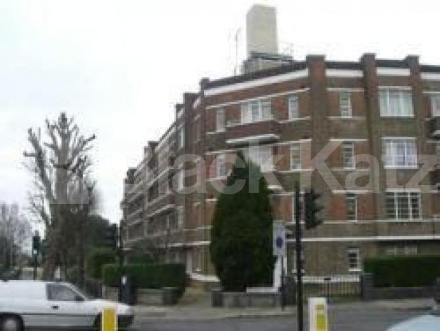 			3 Bedroom, 1 bath, 1 reception Flat			 North Hill, HIGHGATE N6
